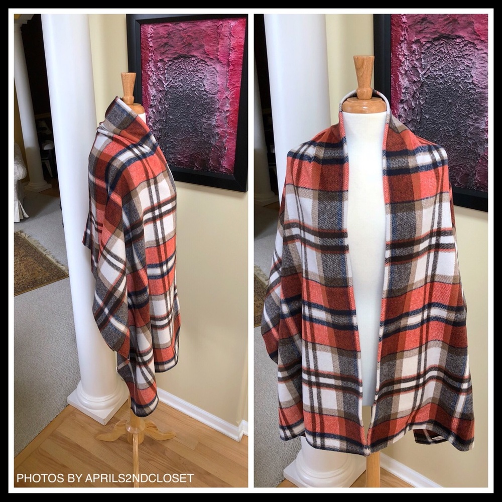 LUXE PLAID CAPE BLANKET SCARF PONCHO WRAP A3C - Picture 3 of 7